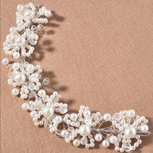 Silver faux pearl Crystal hair pin accessory NWT